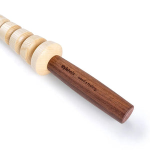 Styleholz Faszienstab Woodstick hell, Griff Detailansicht