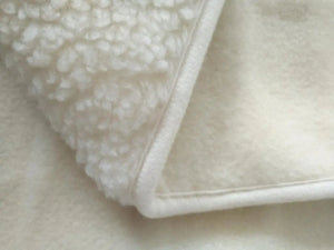 Zen Massage Ware, Wärmedecke für Massageliegen, Fleece Detailansicht