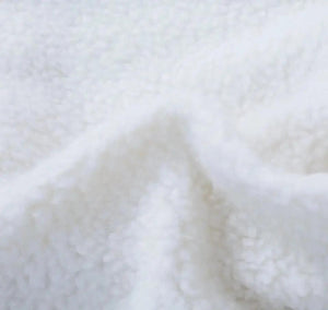 Heizdecke für Massageliegen, Zen Massage Ware, Farbe weiß, Fleece Detail
